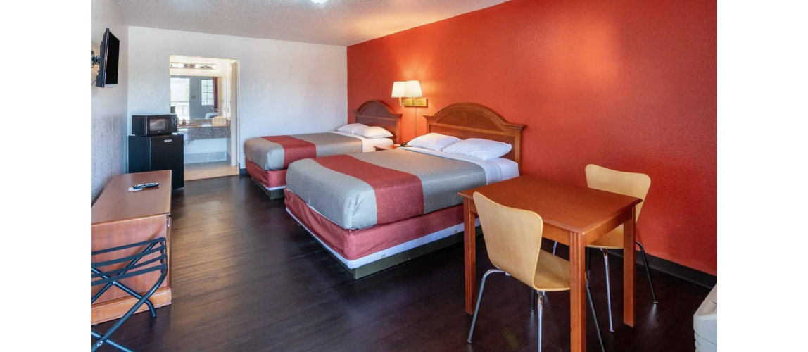 Motel 6 Corona photo 26