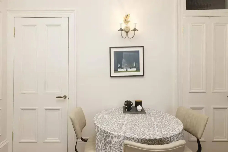 JOIVY Stylish 2bed Flat Near Calton Hill