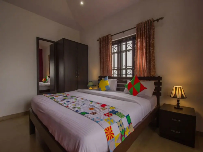 OYO 16519 Home Elegant 3BHK Parra