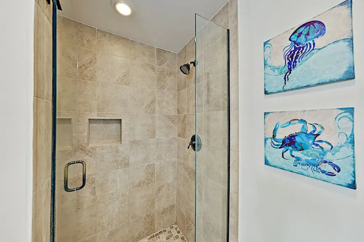 408harbd 3 Bedroom Home