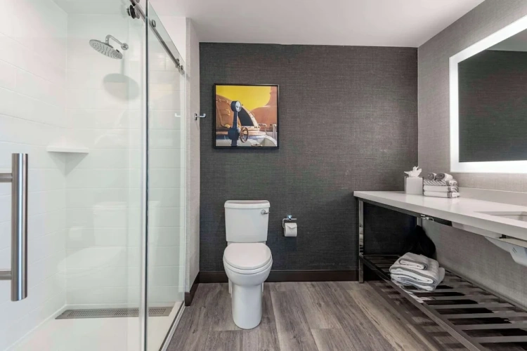 Double Suite with harbour view