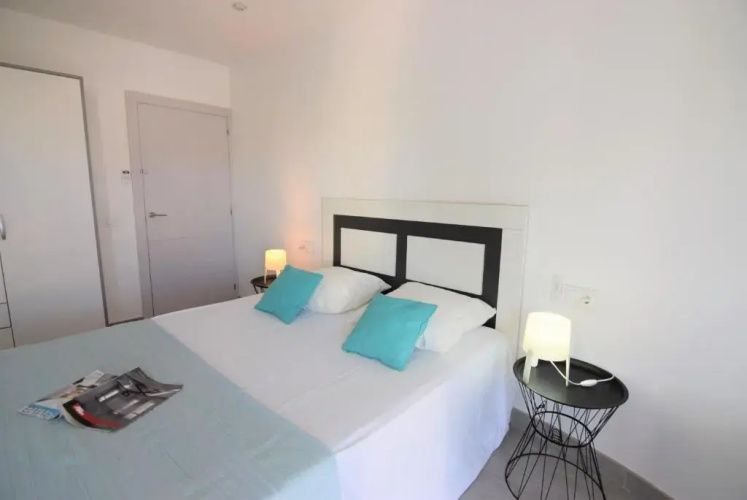 392- casa al canal con amarre y jacuzzi
