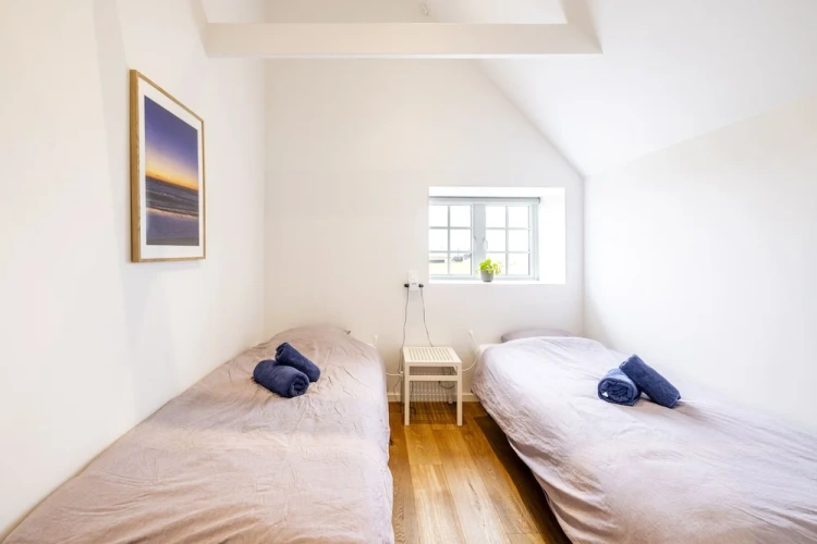 Standard Double room with lake view