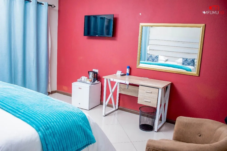 Rose Villa Lodge