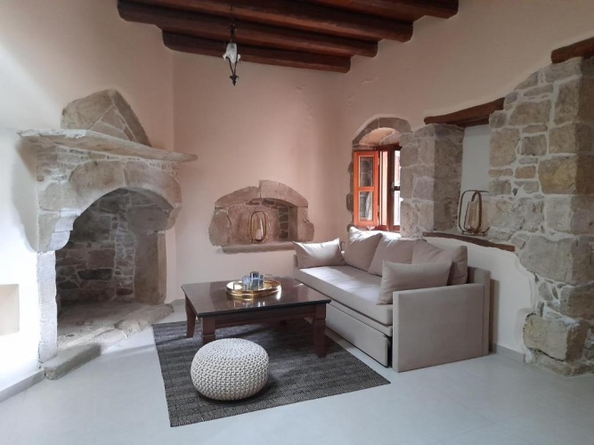 2 Bedrooms Duplex Villa