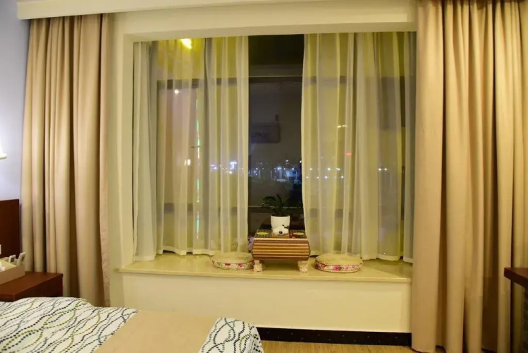 Happy Journey Hotel