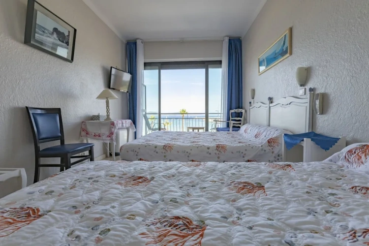 Comfort Triple room with sea view