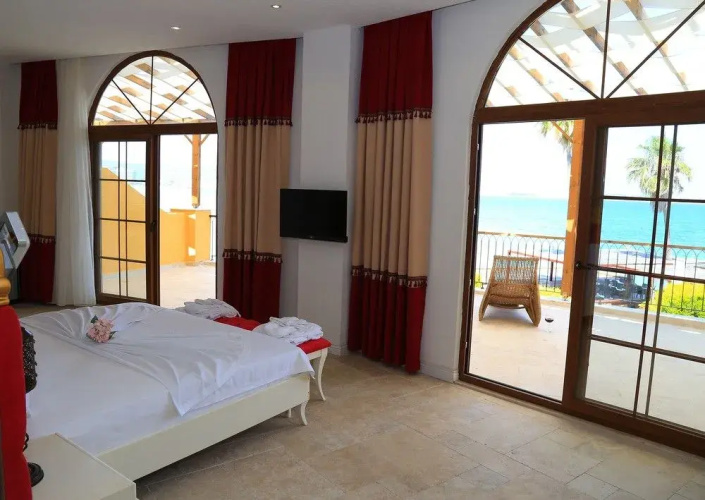 Ceshme Plus Hotel