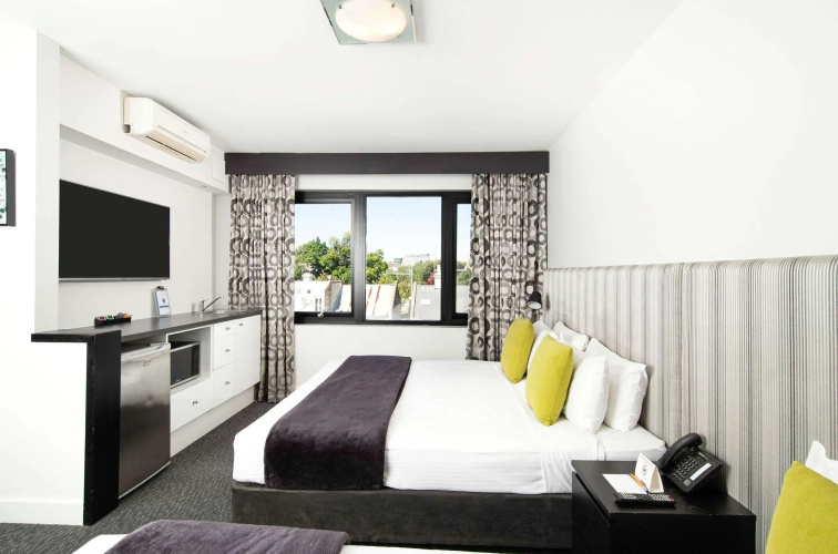 Comfort Hotel East Melbourne