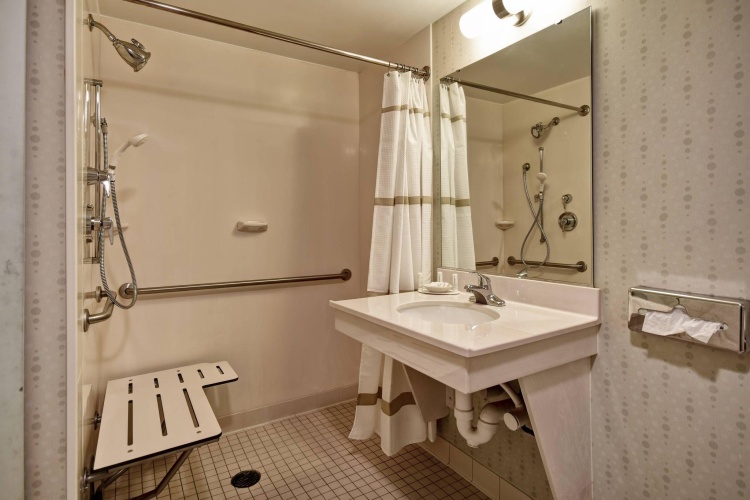 Quadruple Suite