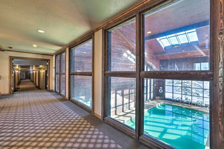 Resort-style Brian Head Condo Near Slopes!