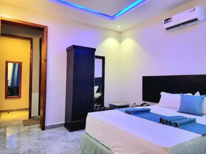 Velmont Hotel