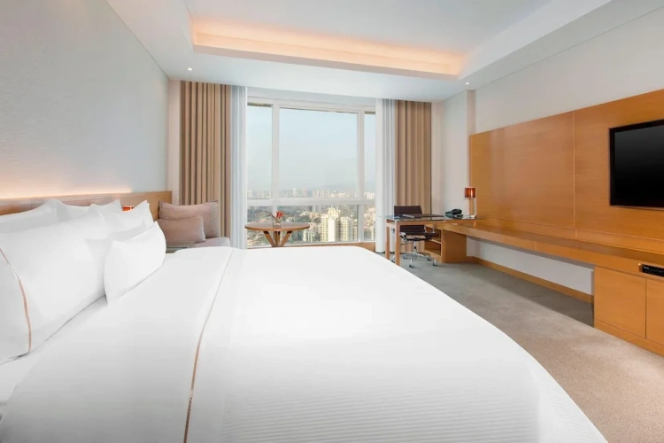 Guest Double room with city view