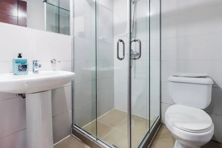 Hotel Luxstone Executive Suites