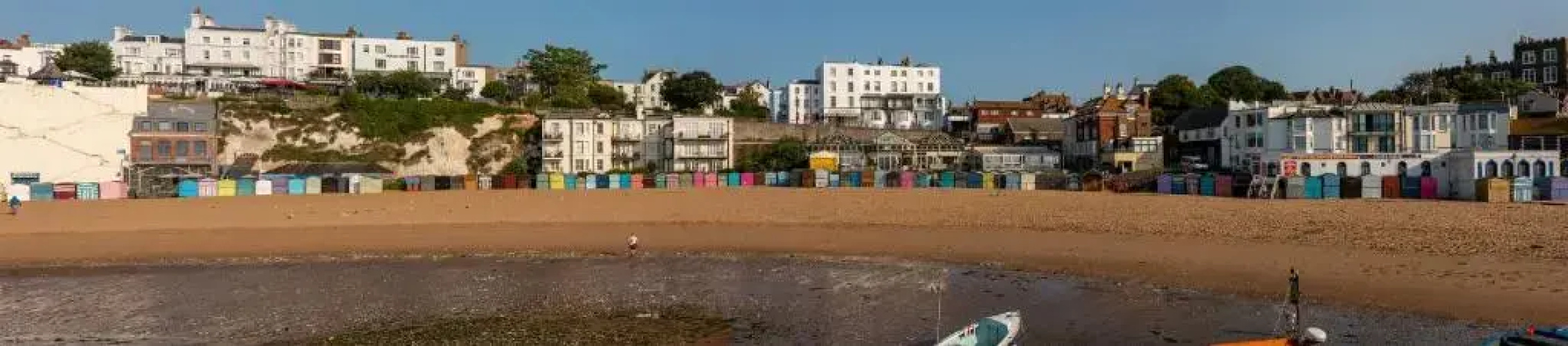 'Sandy Bottom' Broadstairs by the beach