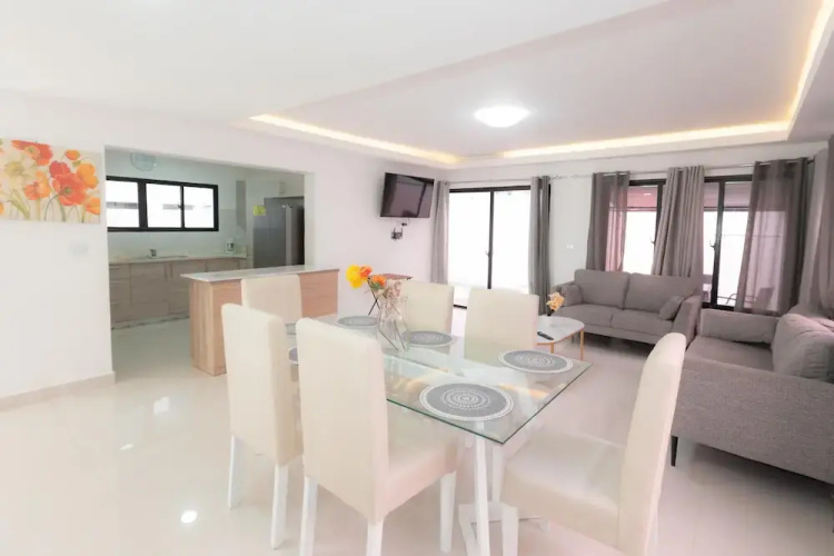 Private Pool Villa Golf & Beach