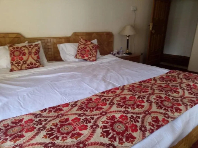 Sarai Silk Route