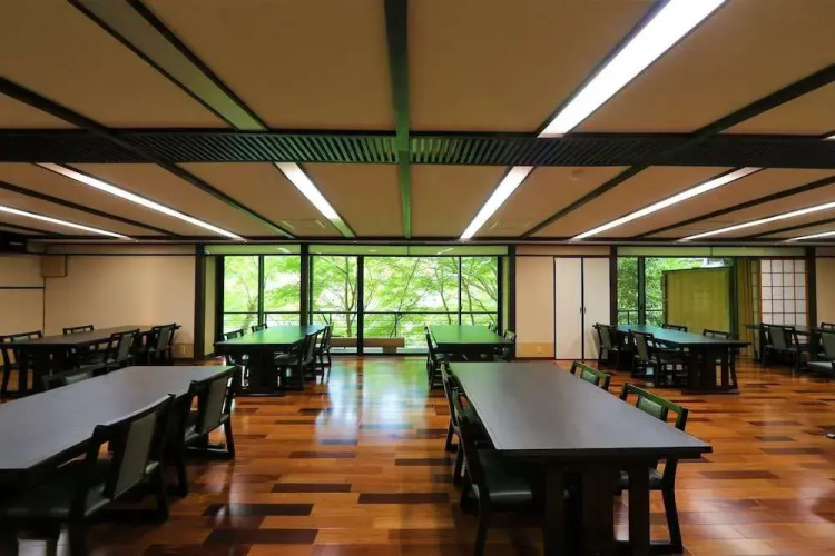 Momijiya Honkan Takao Sansou Ryokan
