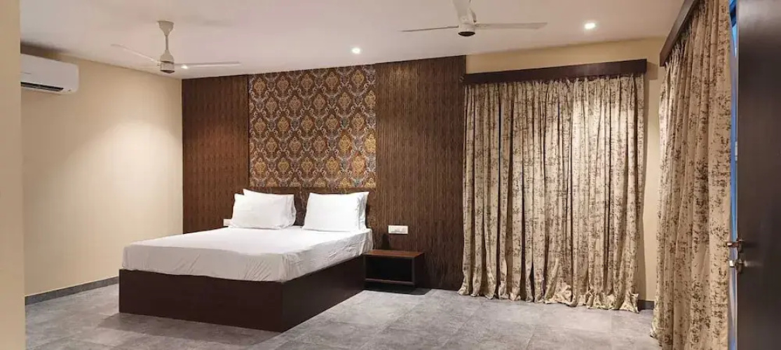 Shoreland Leisure Stays