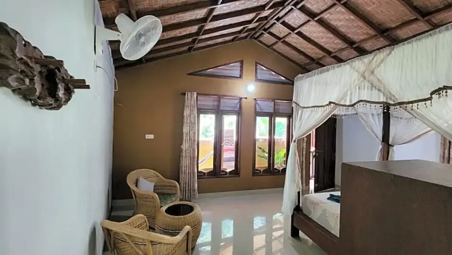 Sam's Bungalows