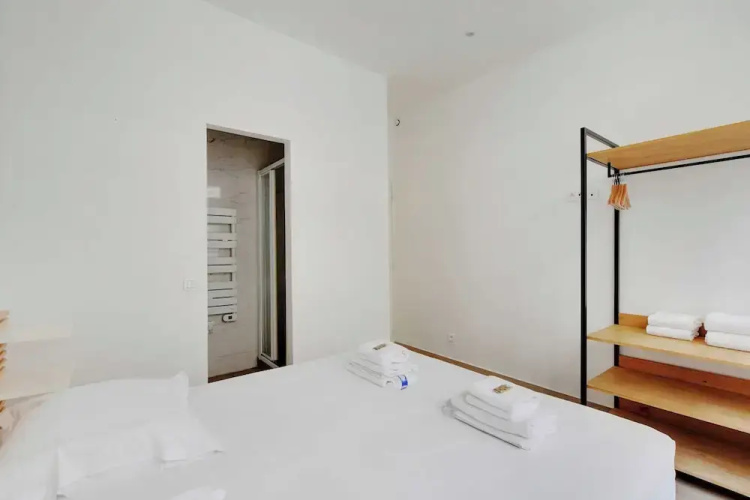 Refreshing Apartment - 2br/6p - Bastille