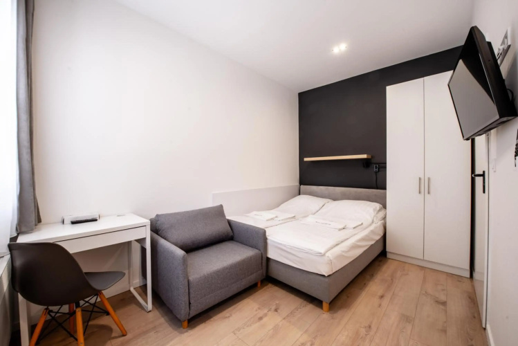 Chesscom Apartments