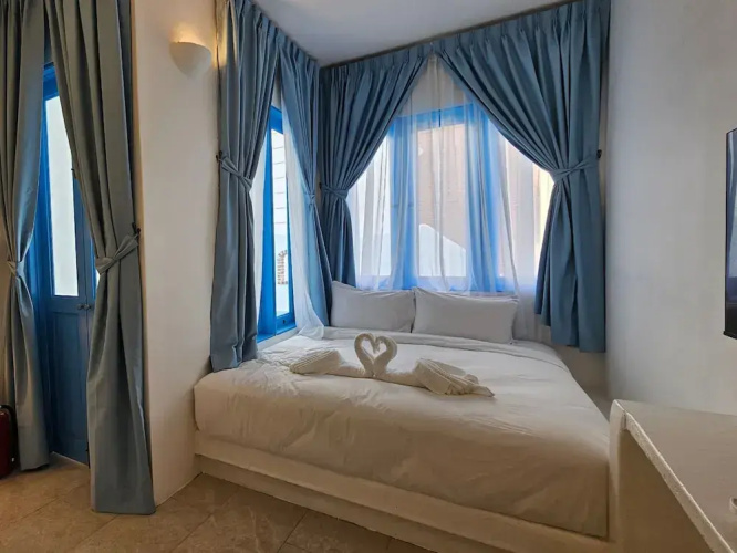 Ipoh Santorini Hideaway Hotel Inspired