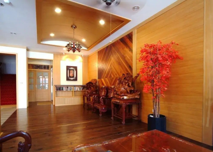 Hooja hotel