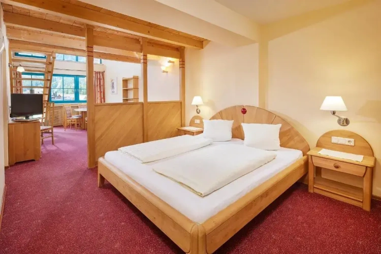 Deluxe Double Suite