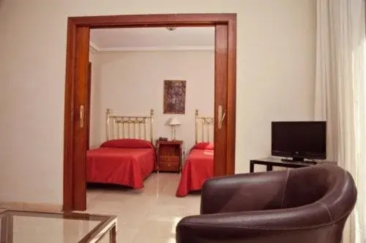 Apartamentos Turísticos Olano