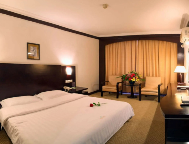 Li River Hotel