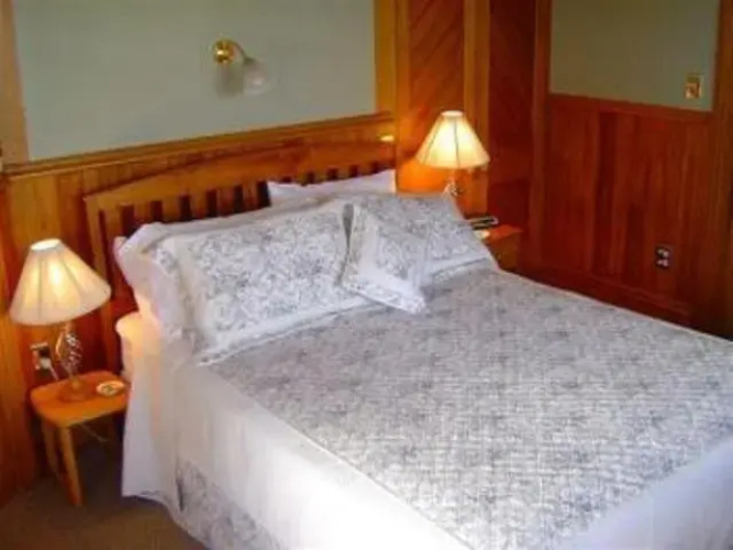 Villa Heights B&B