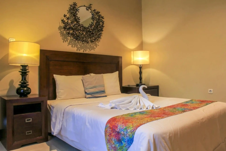 2 Bedrooms Villa