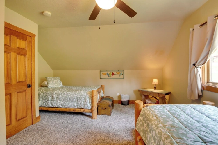 3 Bedrooms Cottage