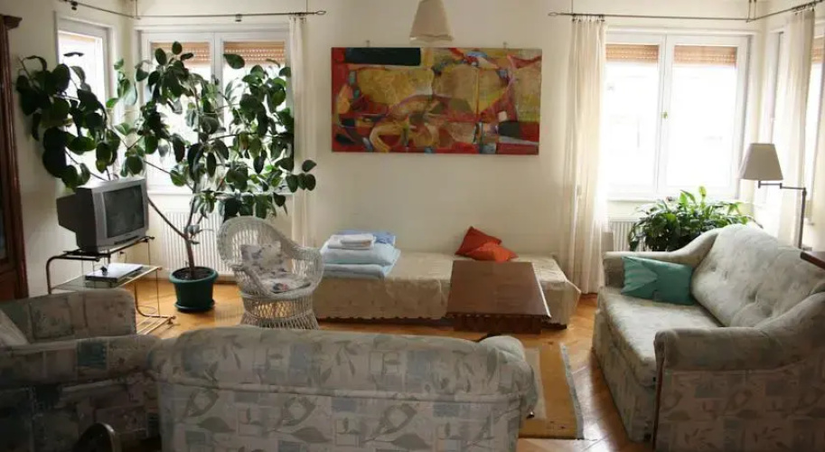 Karat Guesthouse