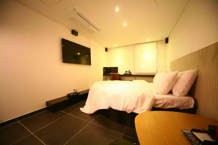 Diva Hotel