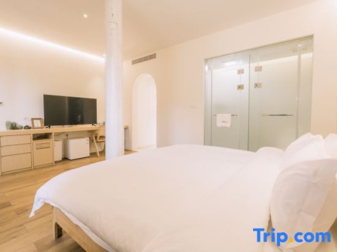2 Bedrooms Standard Double room