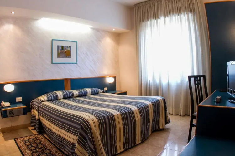 Antum Hotel
