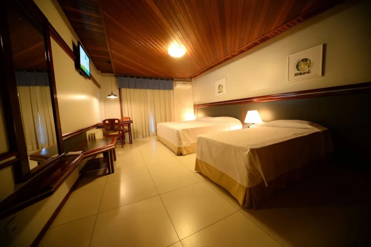Standard Twin room with balcony
