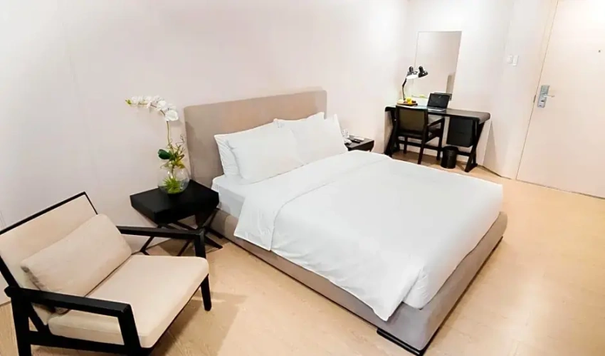 Standard (No window) Double room