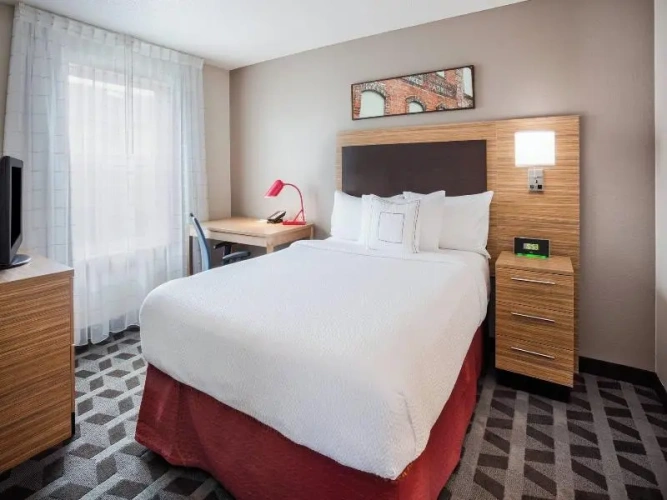 Quadruple Suite