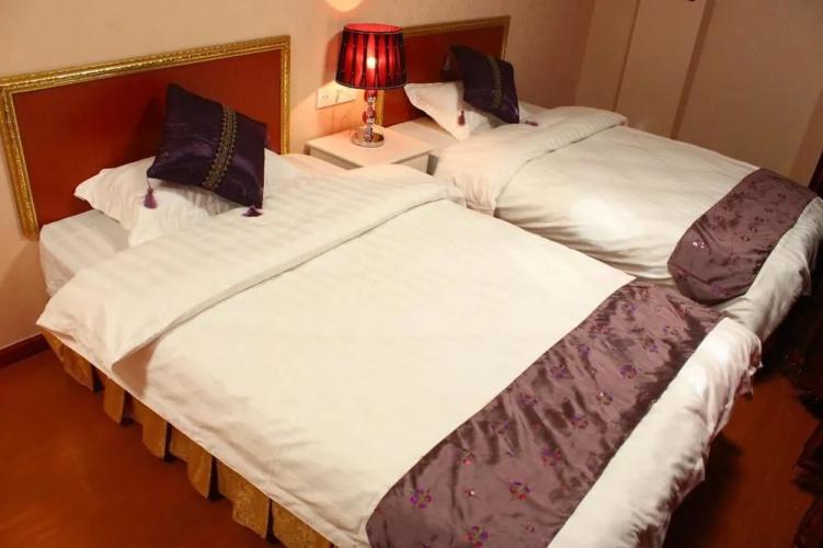 Fortune Service Apartment