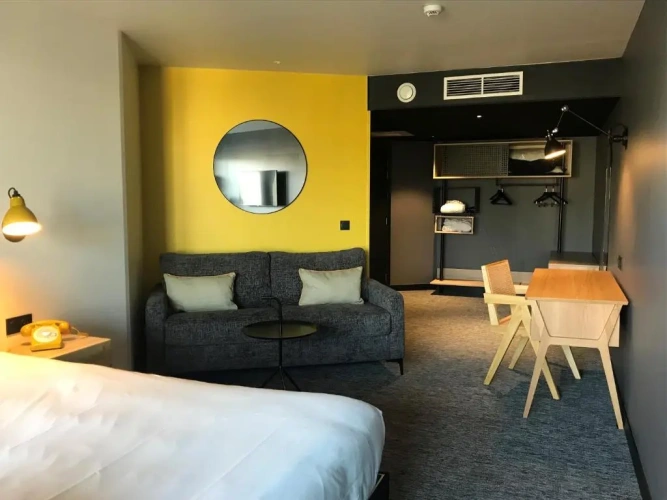 Double Suite