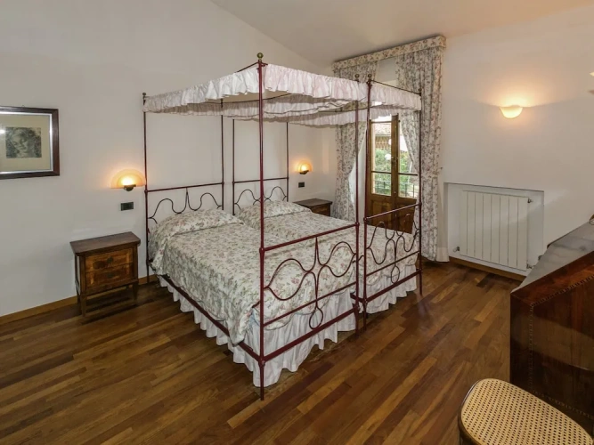 4 Bedrooms Comfort Cottage