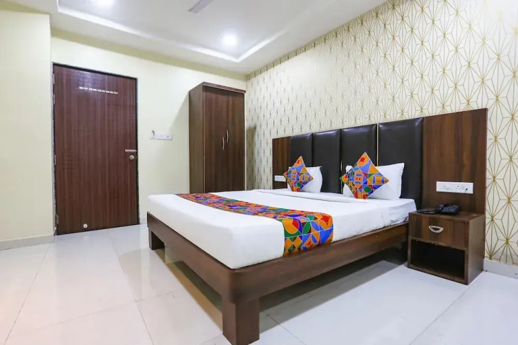 Fabhotel Heritage I