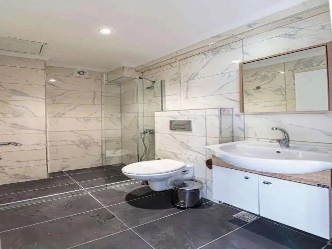 Standard Quadruple Family room