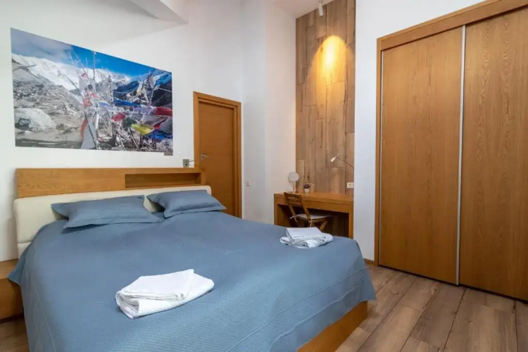 7 Senses Luxury Apartment