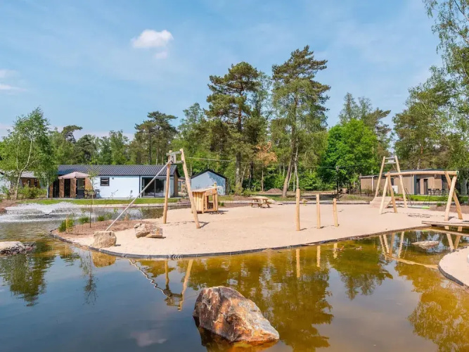 Luxury Villa in Arnhem With Parking