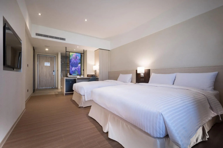 Full Kind Hotel