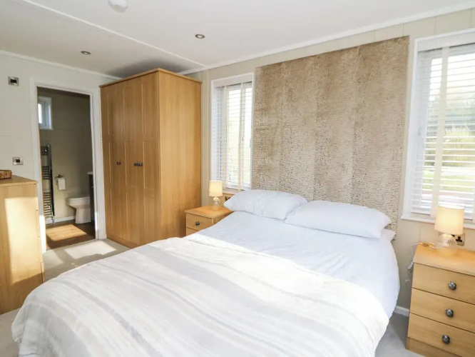 Seren Lodge